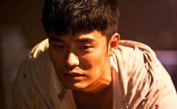 陈赫解约赔偿金达8位数? 华谊:不会因私事解约