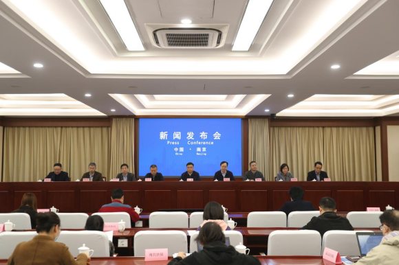 南京引进人口_官宣!南京城区人口791万,从特大城市到超大城市,南京5年将增20
