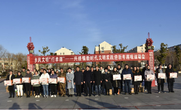 打造"美人 能人"志愿服务队,结合"我们的节日"