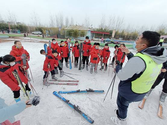 “上岸彩礼多要二十万”爱游戏- 爱游戏体育- AYX爱游戏体育官方网站横幅引热议！当地回应