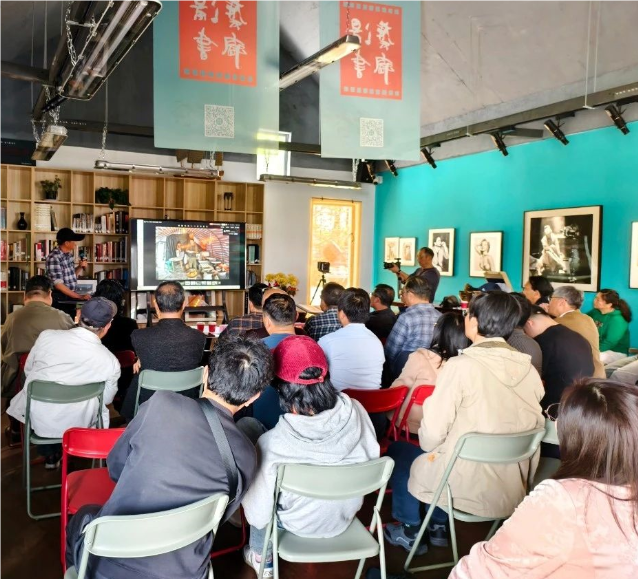 第30届全国摄影艺术展览创作辅导点评会在阳澄湖举行_新华网江苏频道