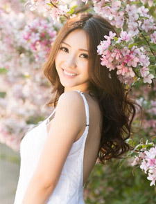 陈思思随文联文艺志愿者服务团进大兴安岭慰问