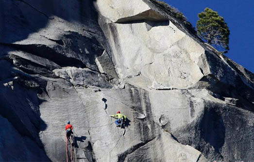 鹿晗Baby获封微博之夜King和Queen