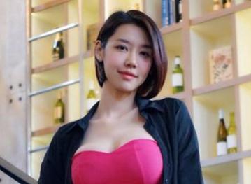 泰国辣妈网上走红 被誉为泰国<em>10大</em>话题<em>美女</em>