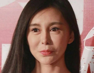 <em>练马甲线</em>见效 袁姗姗秀小蛮腰_图片频道_新华