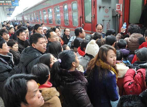 艳星克莱尔<em>女仆</em>装风骚 半裸大秀傲人雪乳_图片